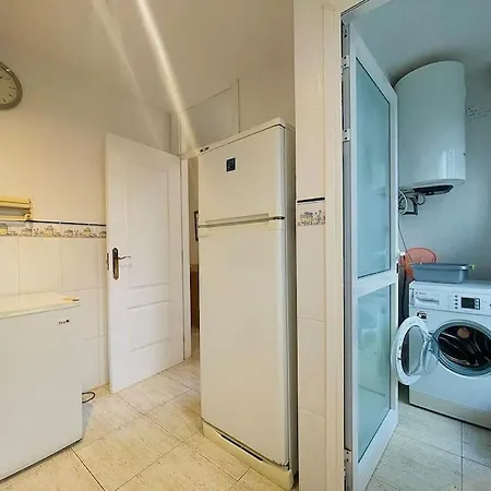 Family 3br,communal Pool, Kids Park Appartement